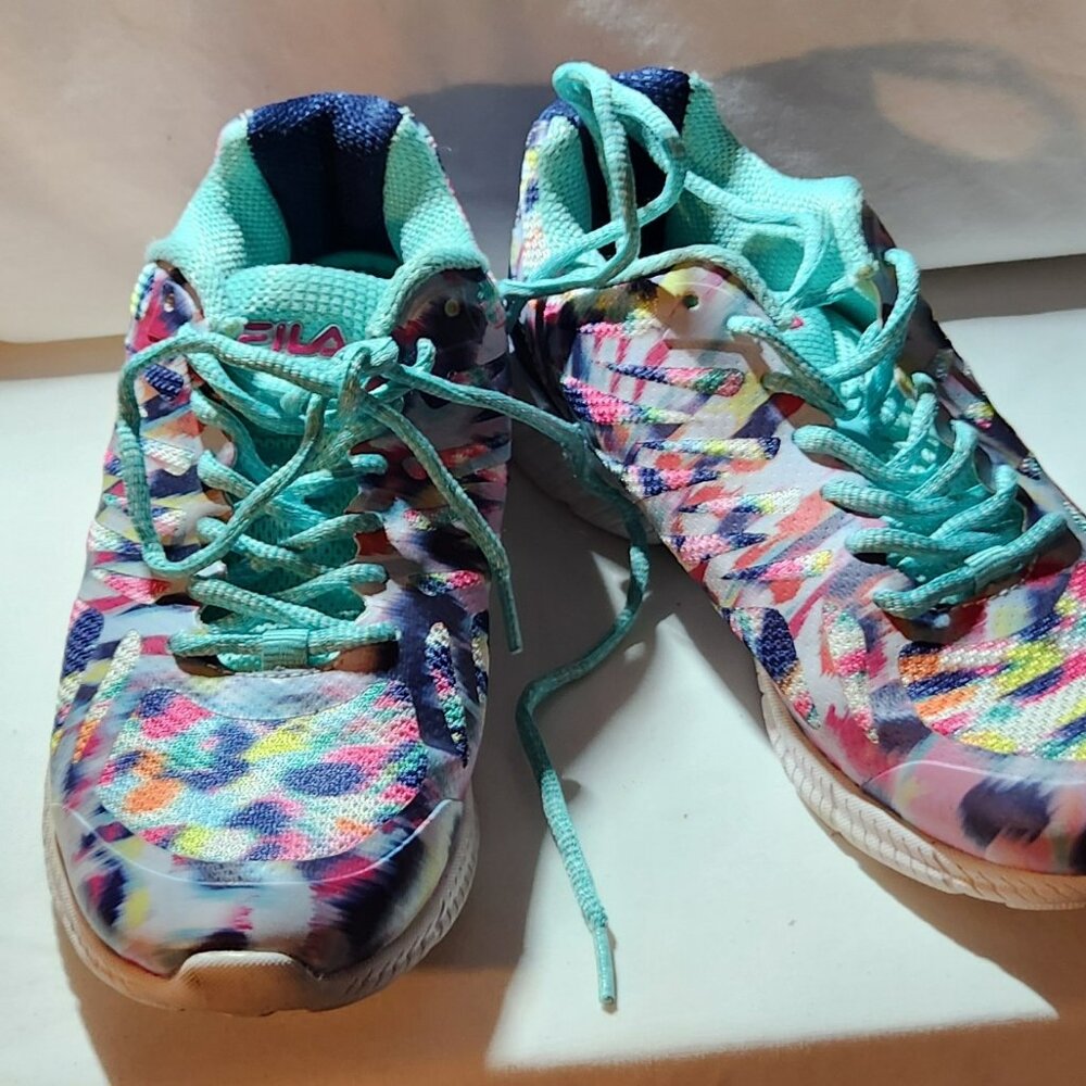 Fila sneaker track running shoe sz 8 M aqua colorblock VGUC